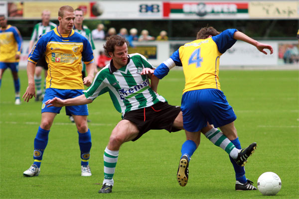 SC Genemuiden - FC Lisse (Foto Helmich Lubberts).